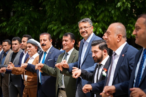 Vali Çelik, Adıyaman Ailelerinin Düğün Merasimine Katıldı